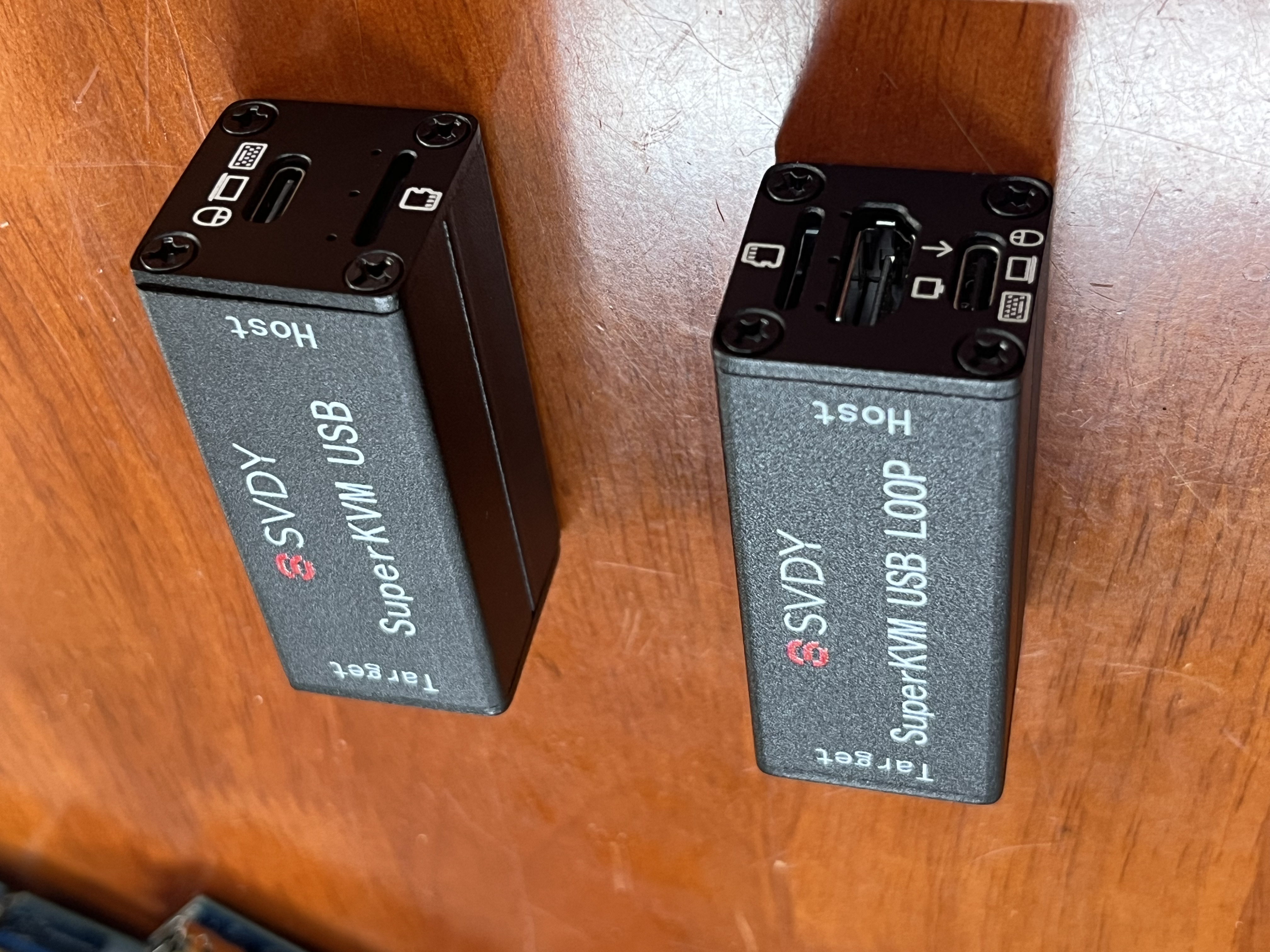 SuperKVM USB LOOP Back View